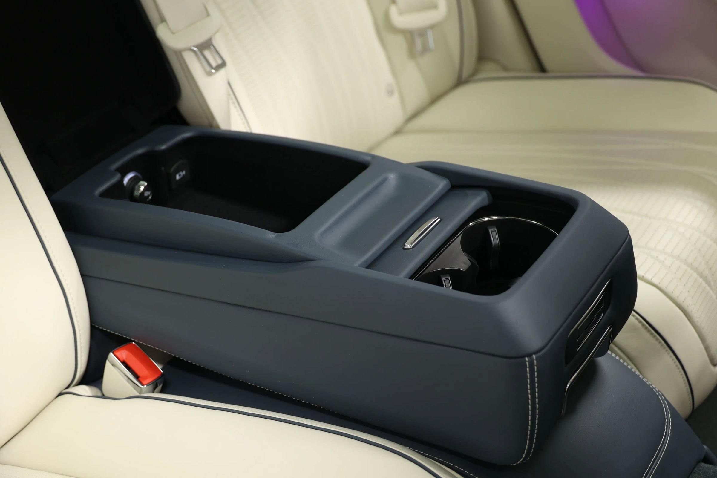 Used 2020 Bentley Flying Spur W12 w/ First Edition Specification image 90