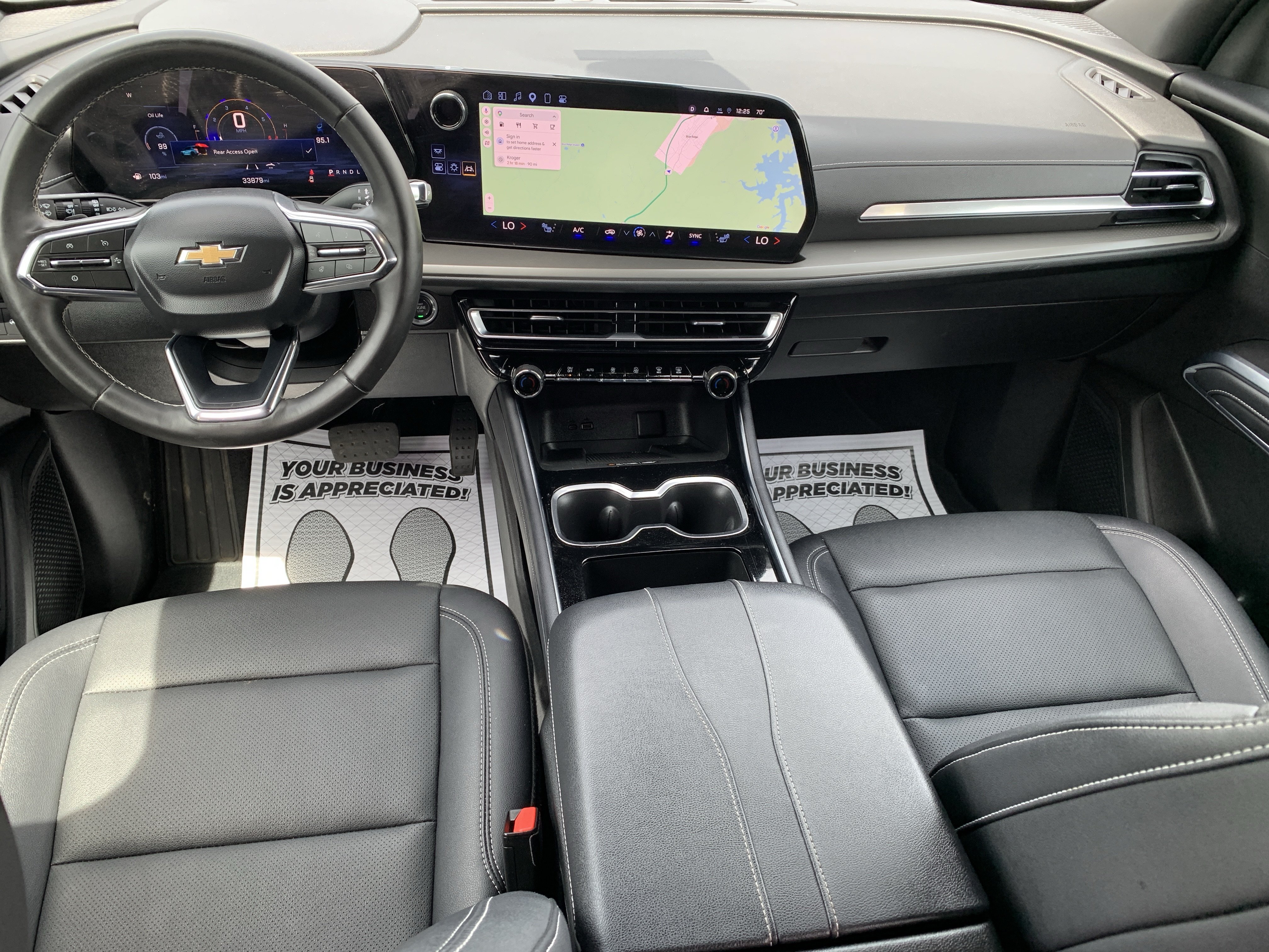 Used 2025 Chevrolet Traverse LT FWD image 35