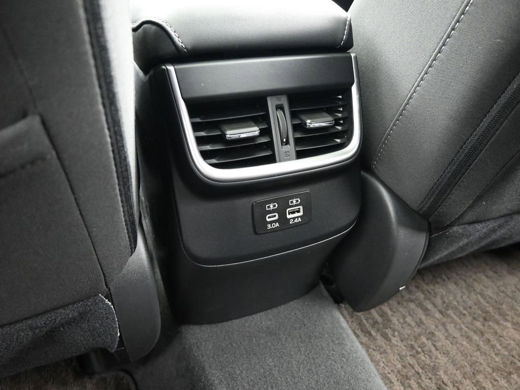 Used 2024 Subaru Outback Premium image 23