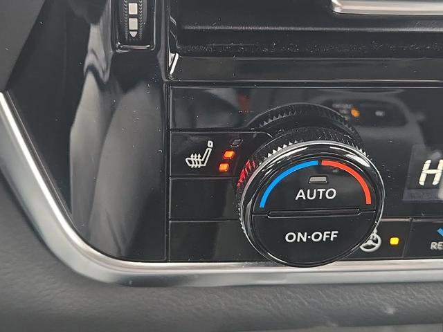 Certified 2023 Nissan Rogue SL w/ SL Premium Package image 22