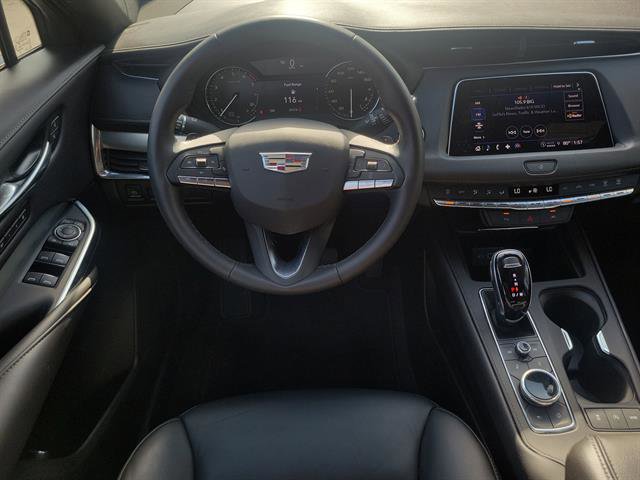 Certified 2023 Cadillac XT4 Premium Luxury image 17