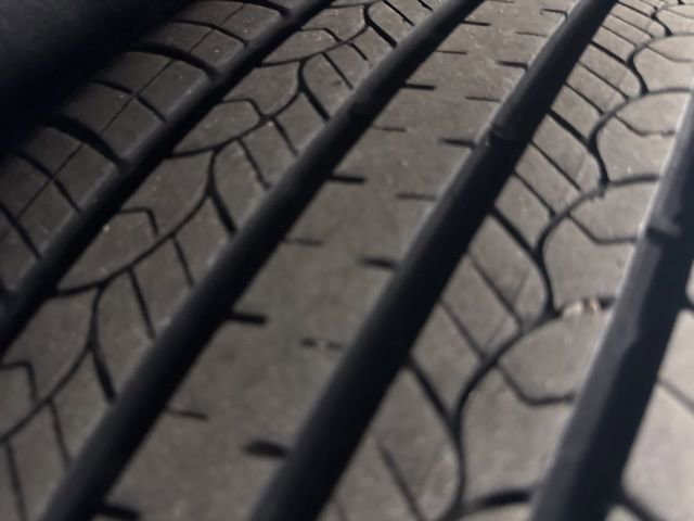 Used 2023 Buick Enclave Essence image 33