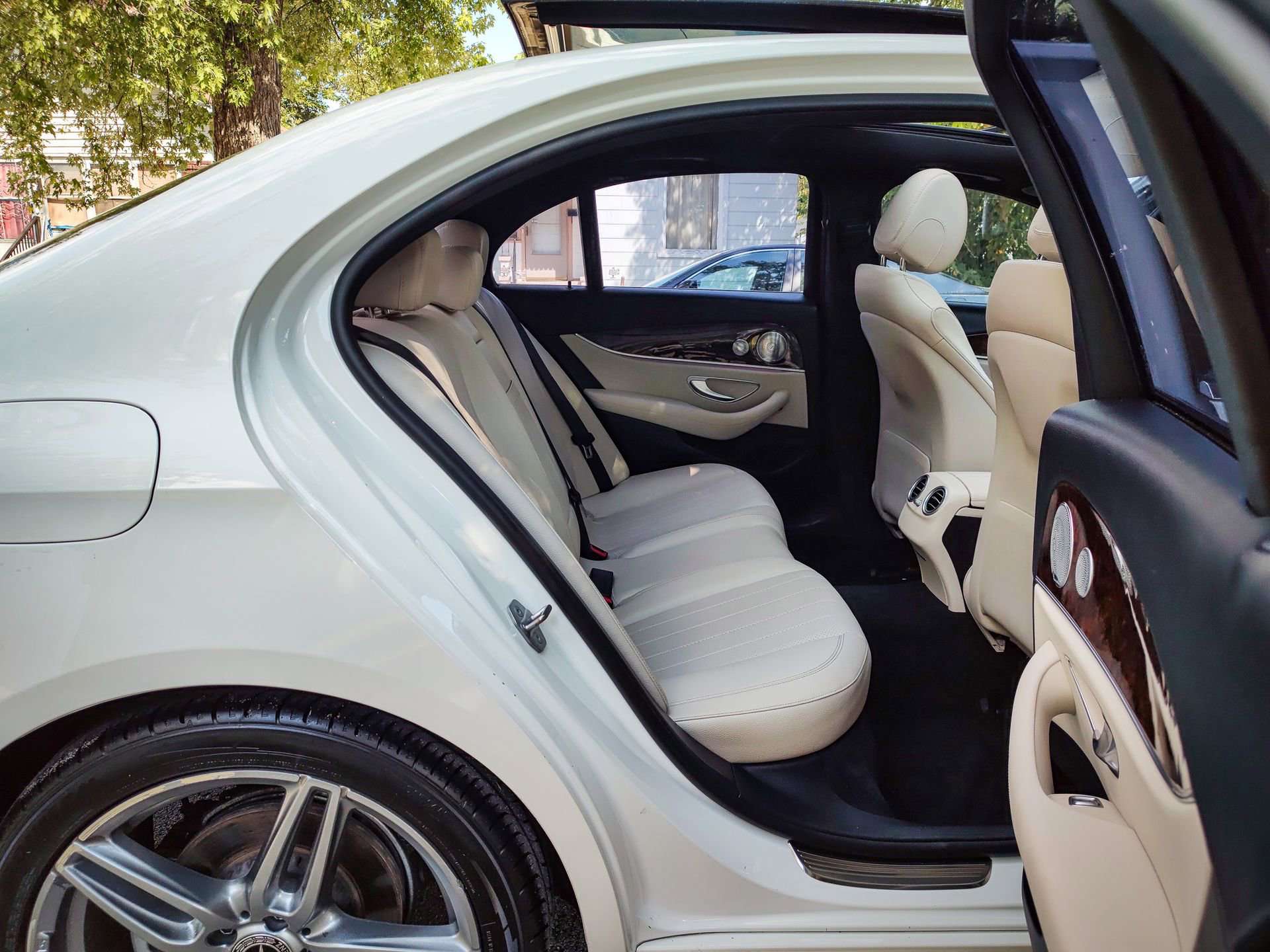 Used 2018 Mercedes-Benz E 300 w/ Premium 1 Package image 14