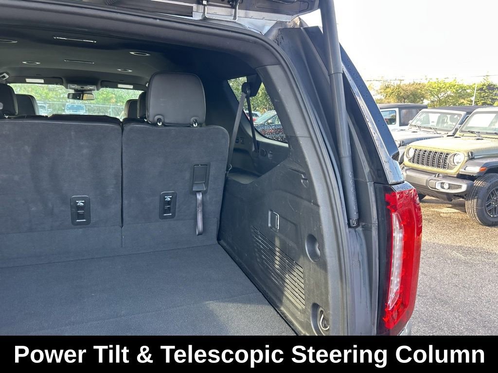 Used 2024 GMC Yukon XL SLT image 33