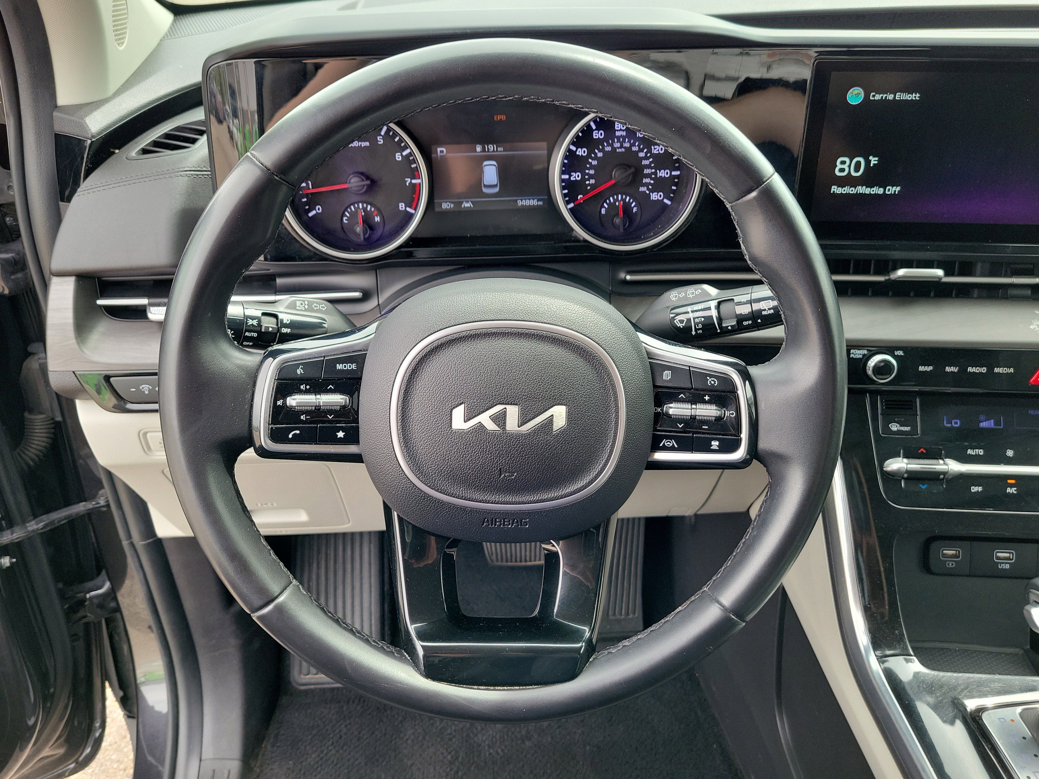 Used 2022 Kia Carnival SX FWD image 22
