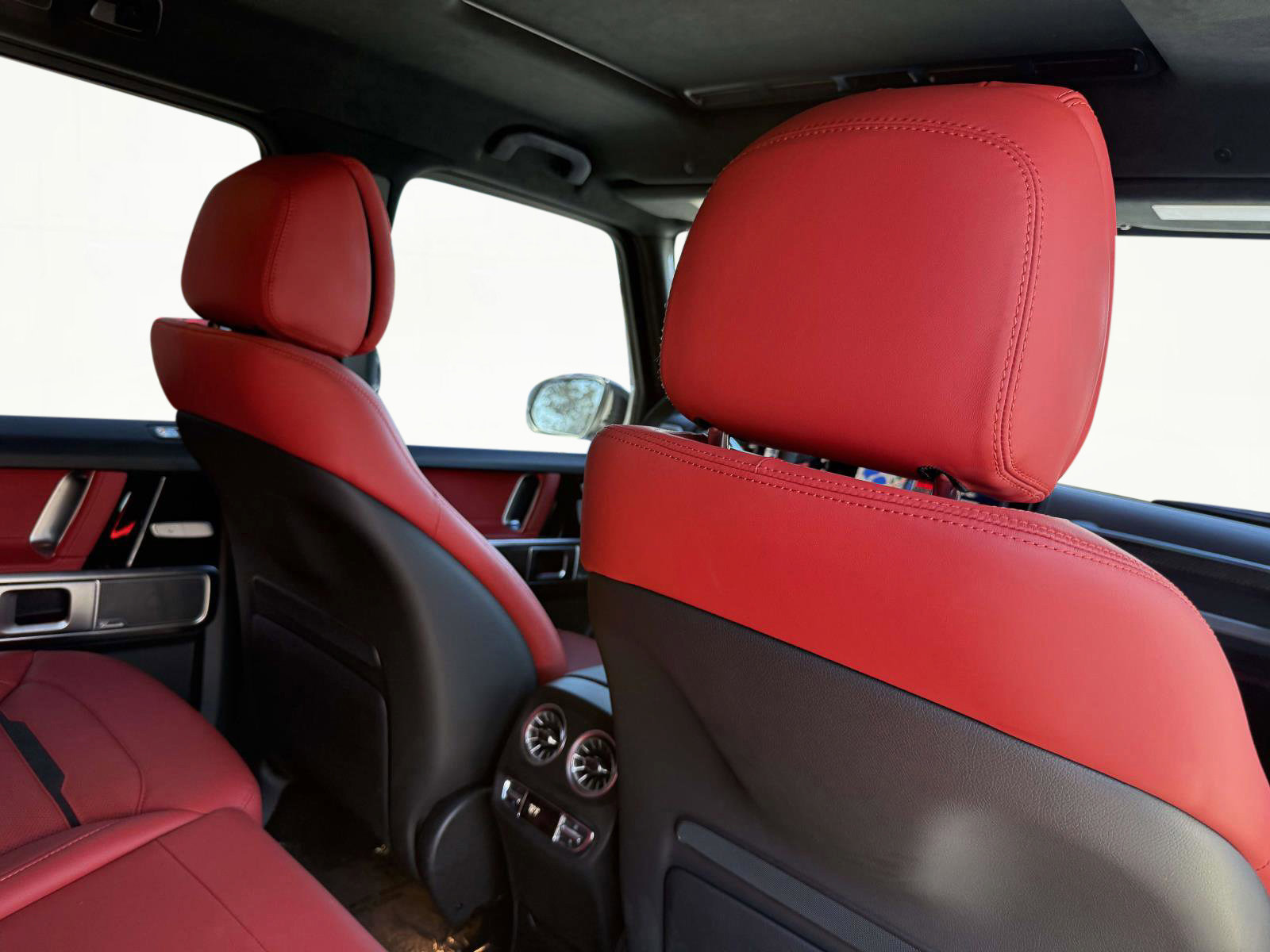 Used 2024 Mercedes-Benz G 63 AMG 4MATIC image 38