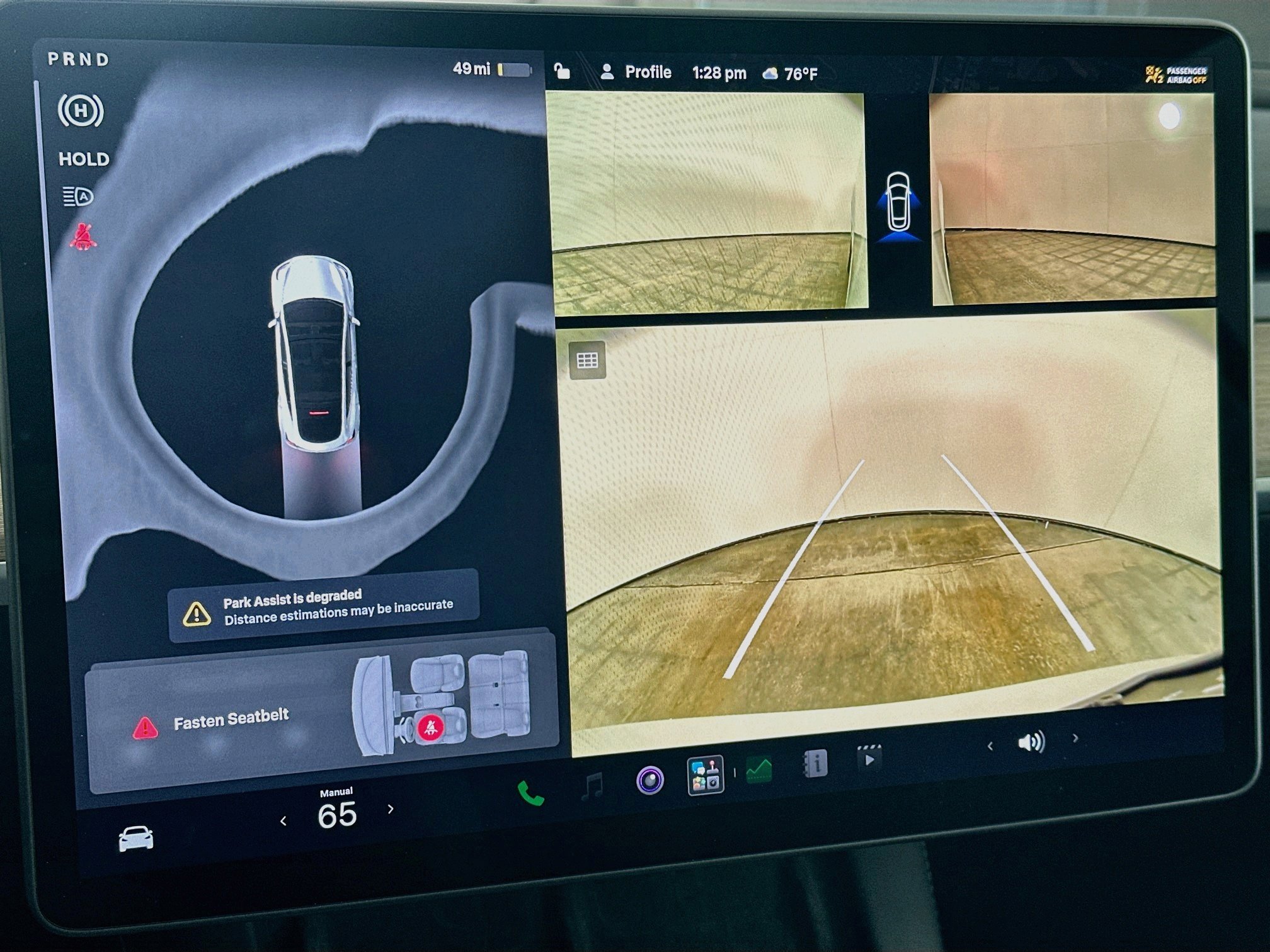 Used 2024 Tesla Model Y Long Range AWD/4WD image 22
