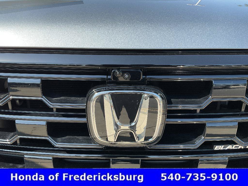 Certified 2026 Honda Pilot Black Edition image 16