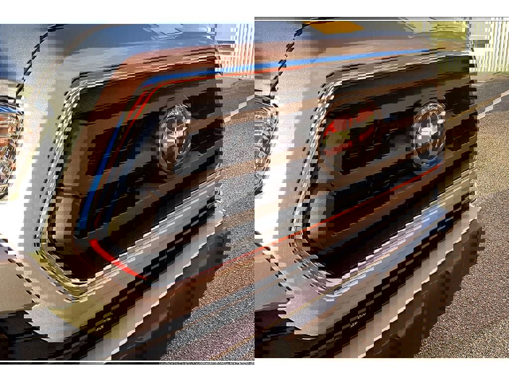 Used 2023 Toyota Tacoma SR5 w/ Technology Package image 30