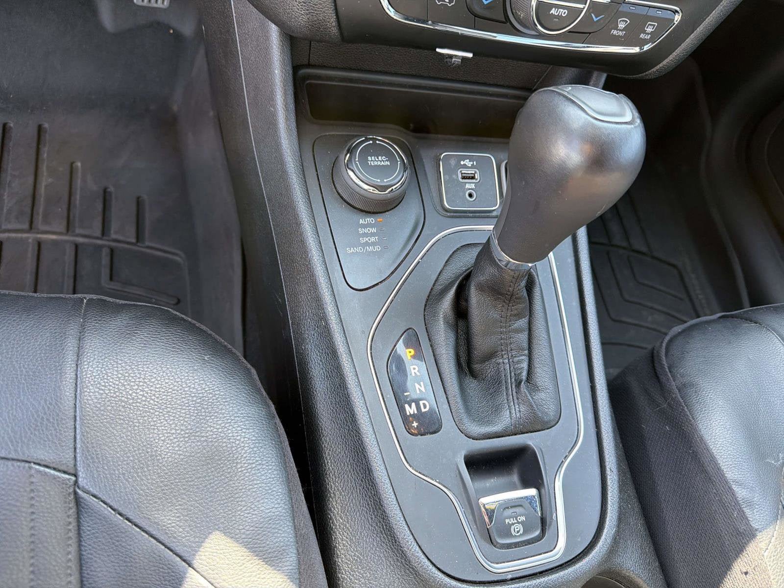 Used 2021 Jeep Cherokee Latitude Lux 80th Anniv w/ Quick Order Package 26U 80TH AWD/4WD image 10
