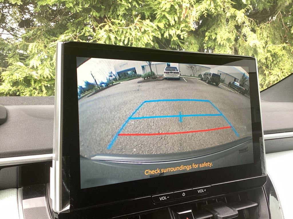 Used 2025 Toyota Corolla FX image 16