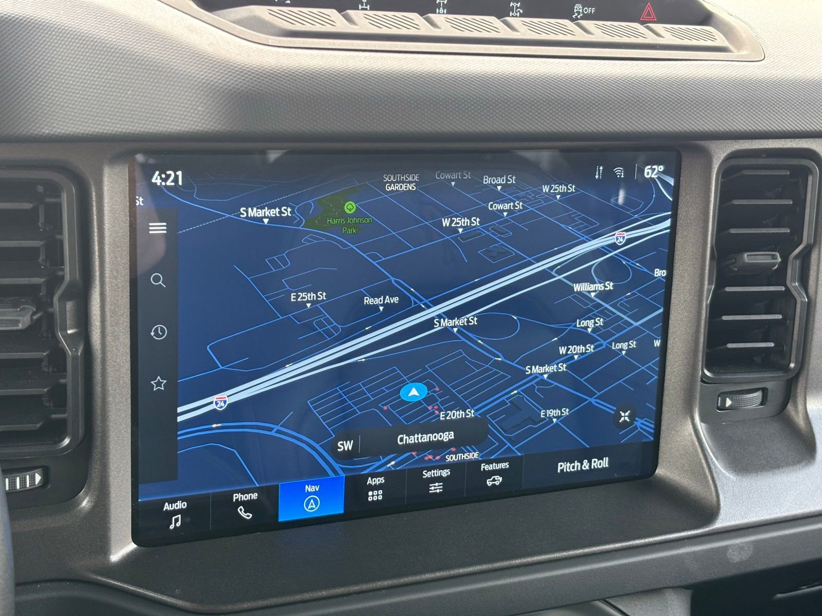 Used 2025 Ford Bronco Badlands image 4