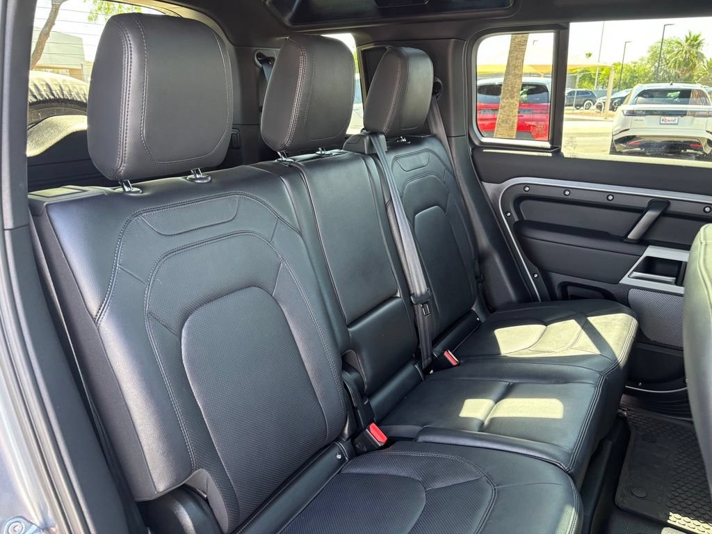 Used 2024 Land Rover Defender 110 S AWD/4WD image 10