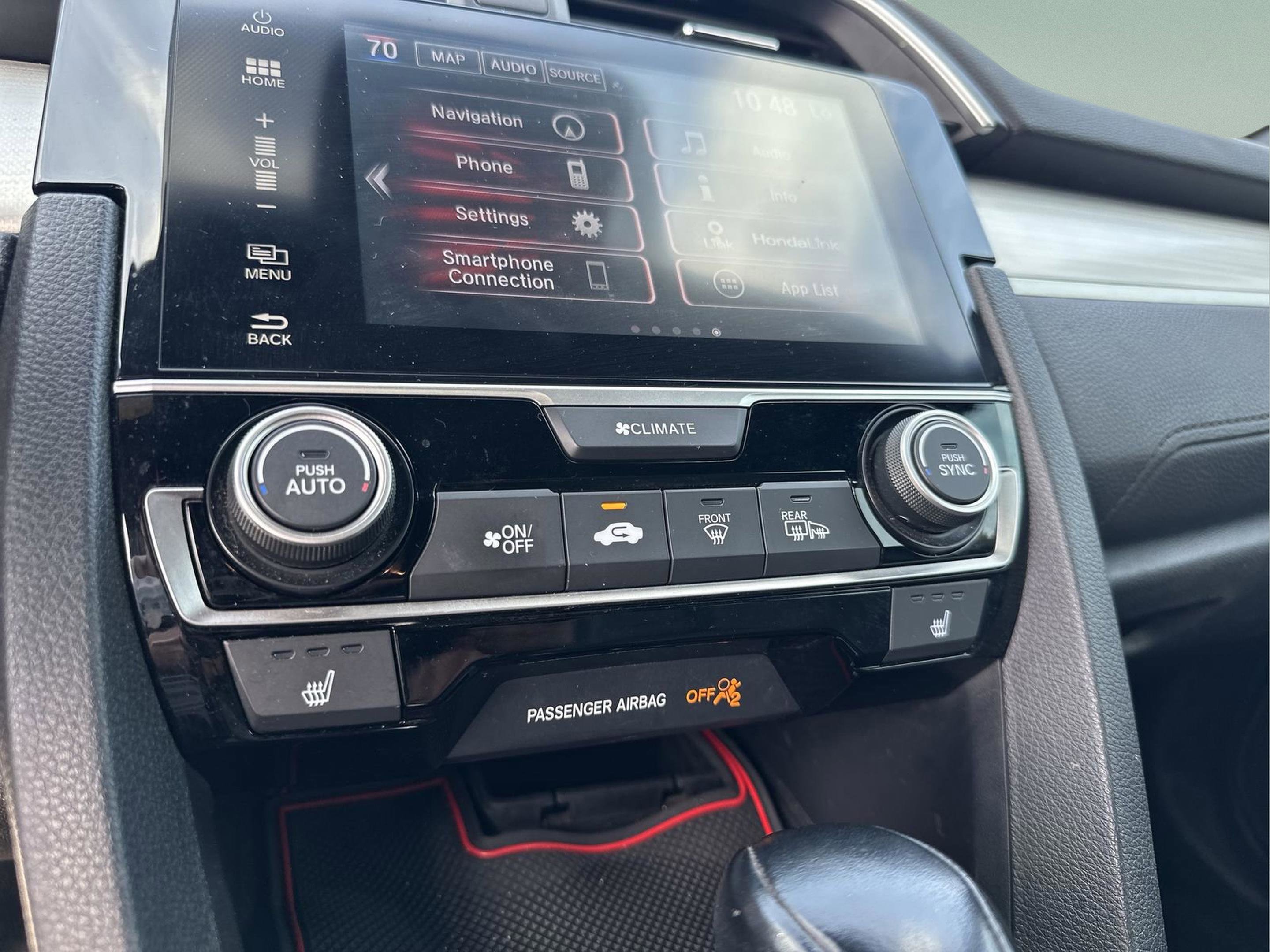 Used 2018 Honda Civic Touring image 21