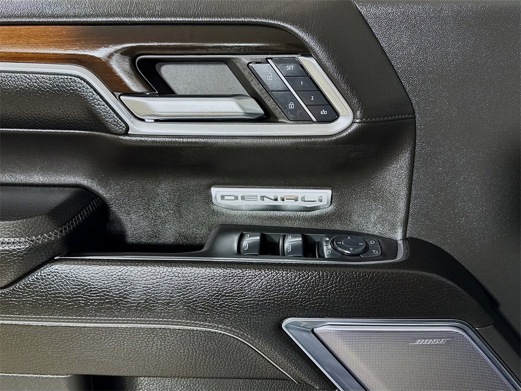 Used 2024 GMC Sierra 1500 Denali w/ Denali Reserve Package image 15
