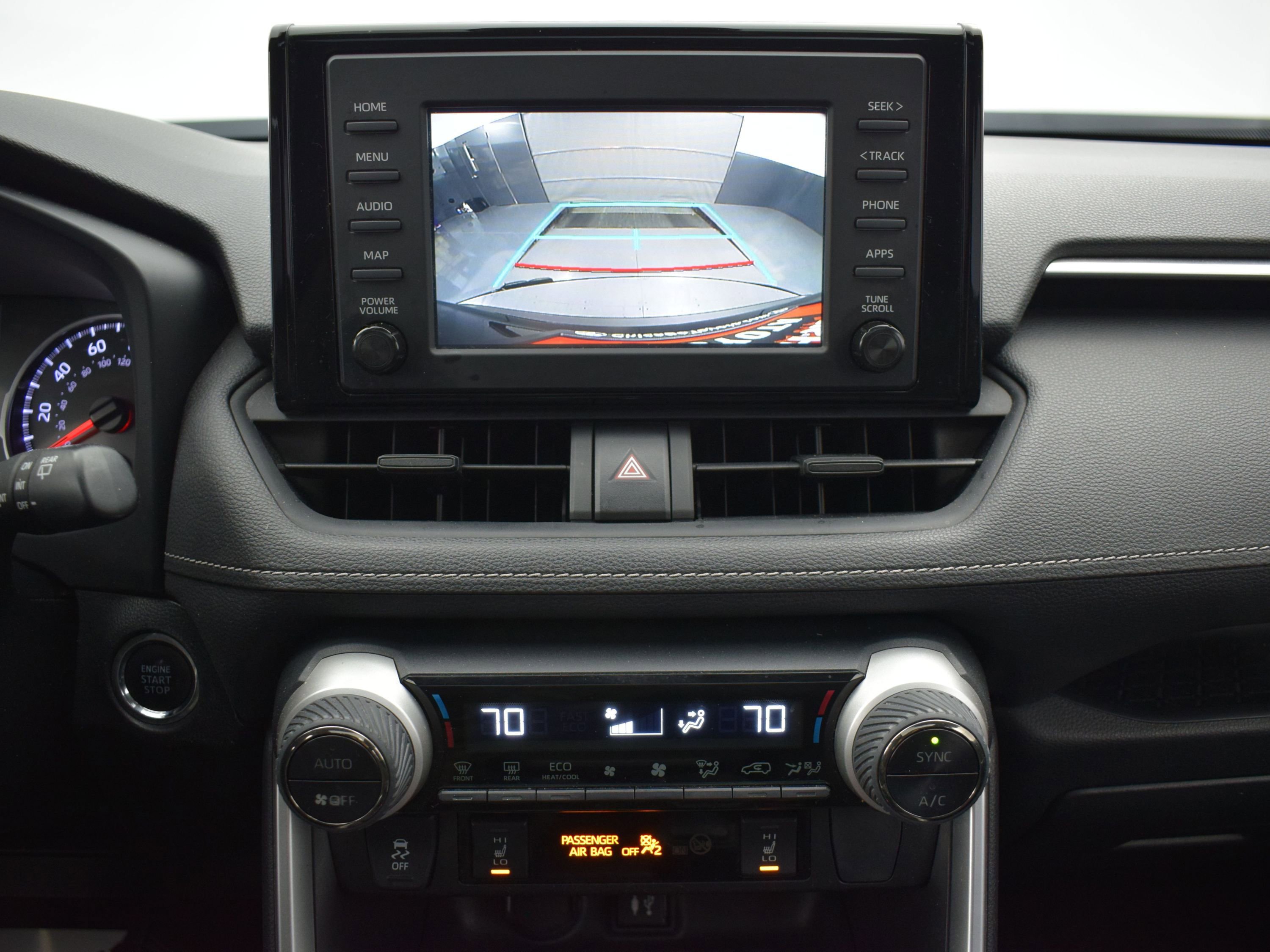 Used 2019 Toyota RAV4 XLE w/ Convenience Package AWD/4WD image 16