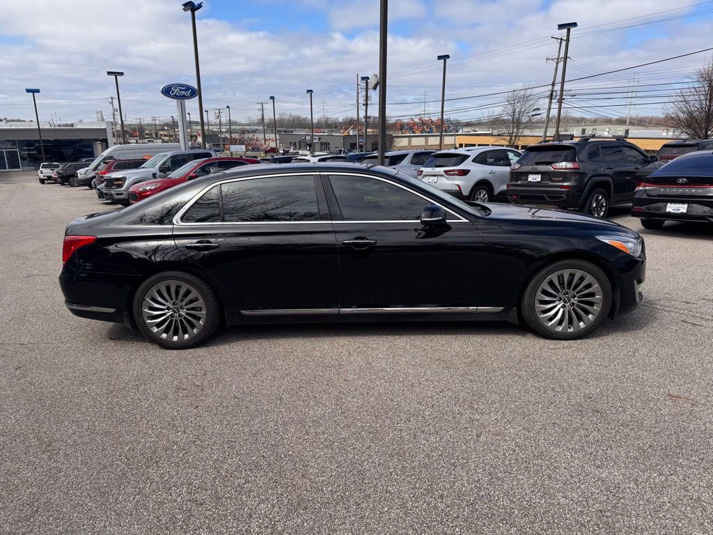 Used 2017 Genesis G90 5.0 Ultimate image 6