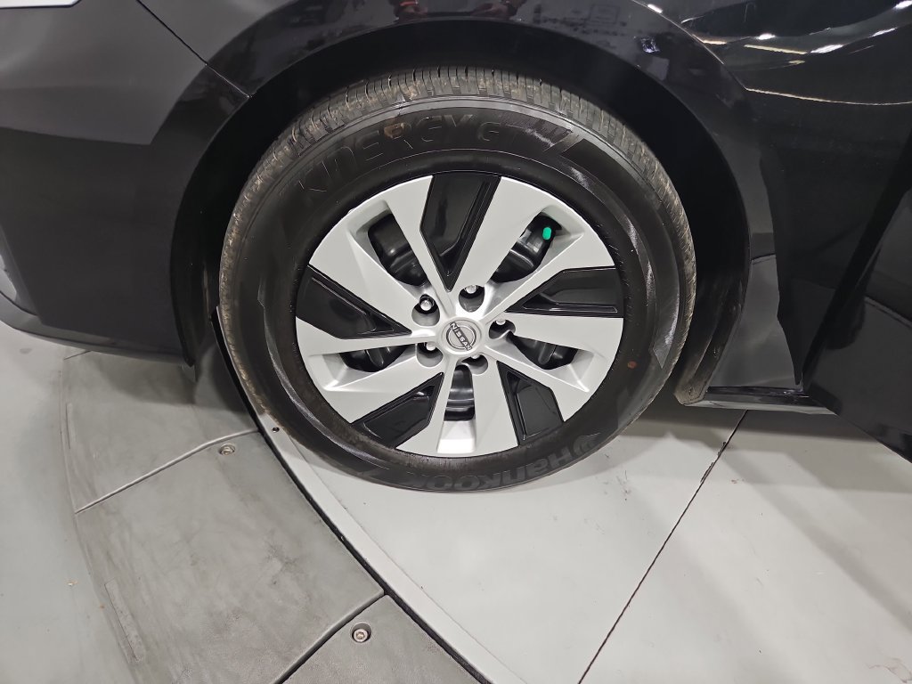 Certified 2025 Nissan Altima 2.5 S FWD image 27