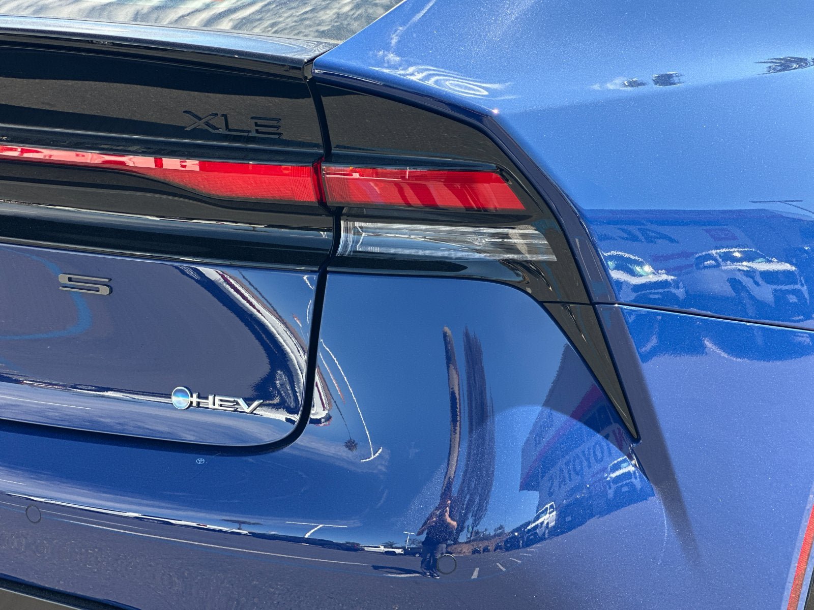 New 2027 Toyota Prius XLE FWD image 29