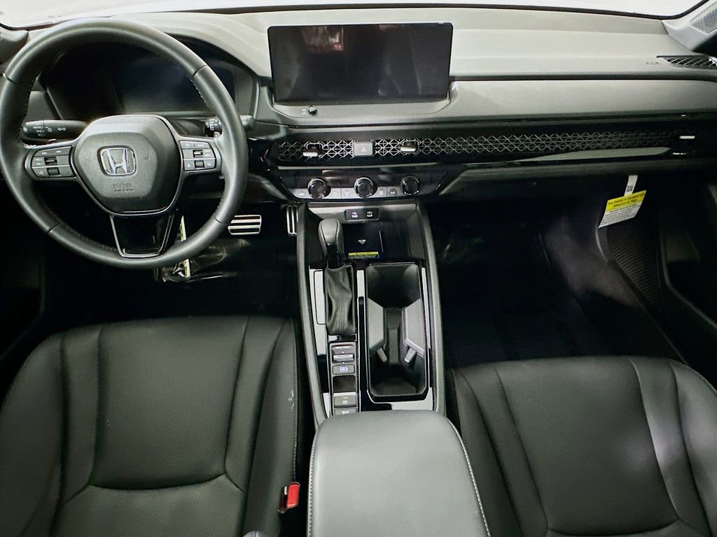 Used 2025 Honda Accord Sport image 16