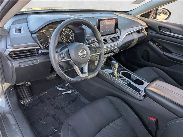 Used 2023 Nissan Altima 2.5 SV image 9
