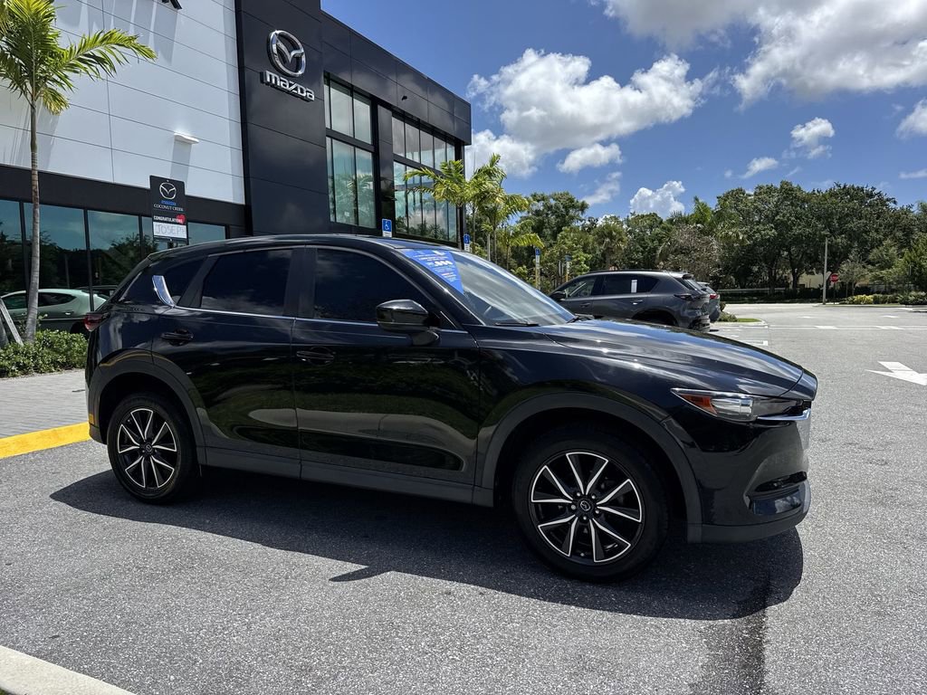 Used 2018 MAZDA CX-5 Touring w/ Preferred Equipment Package FWD image 6