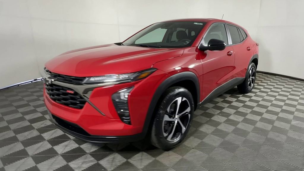 New 2026 Chevrolet Trax RS w/ Driver Confidence Package FWD image 4