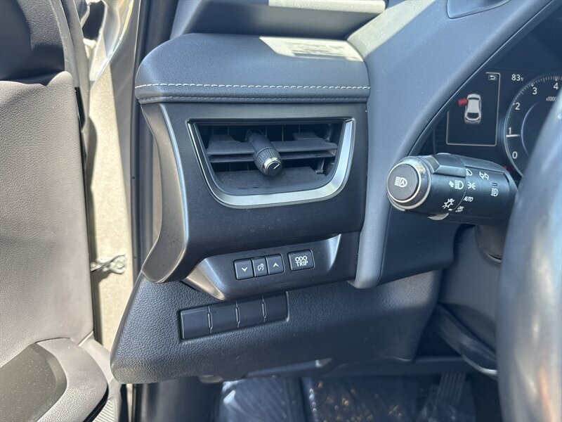Used 2020 Lexus UX 200 w/ Accessory Package FWD image 44