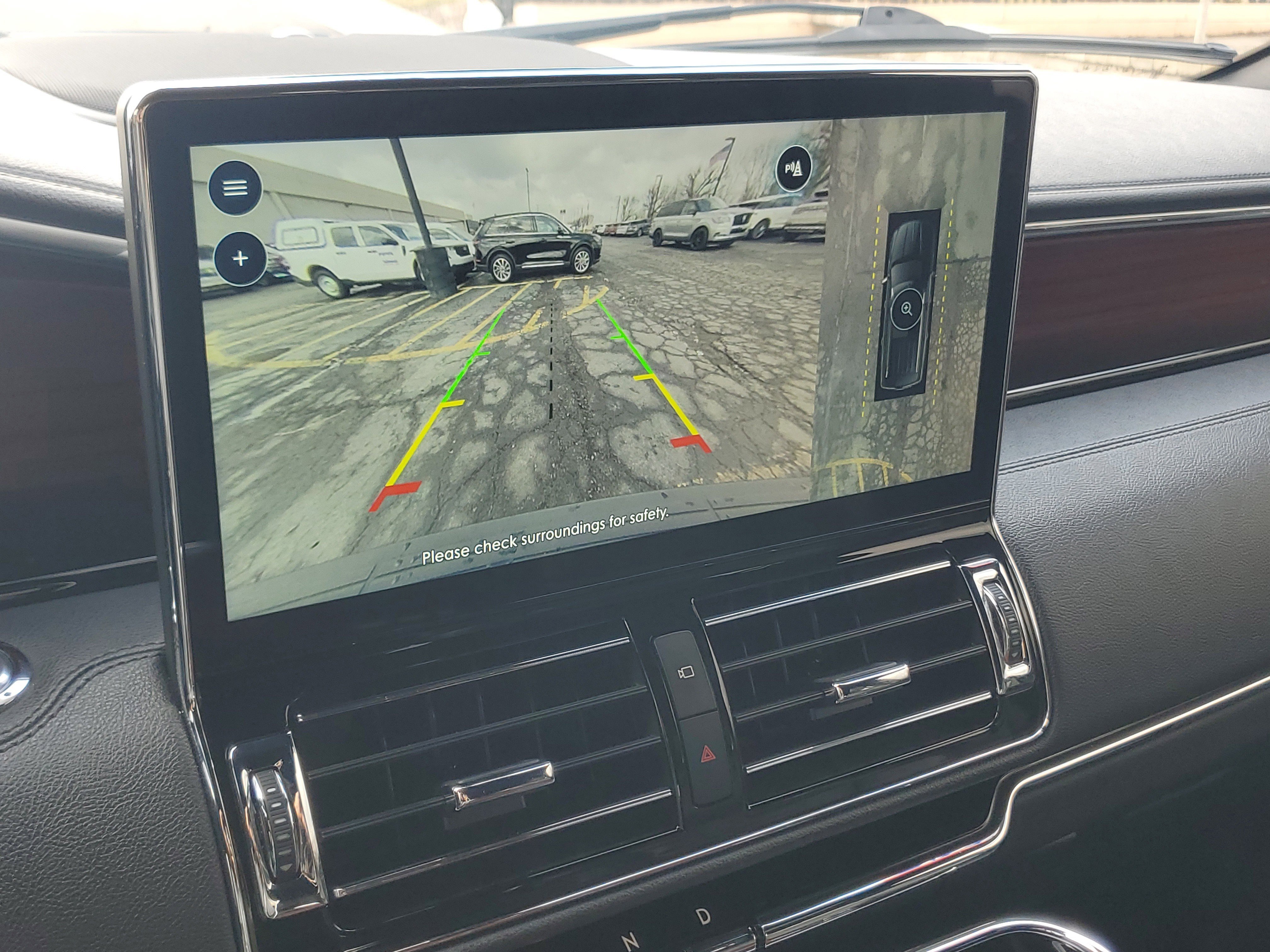 Certified 2023 Lincoln Navigator Reserve AWD/4WD image 17