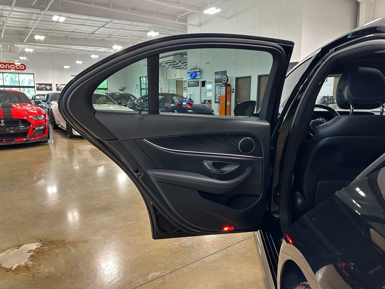 Used 2020 Mercedes-Benz E 350 Sedan image 32