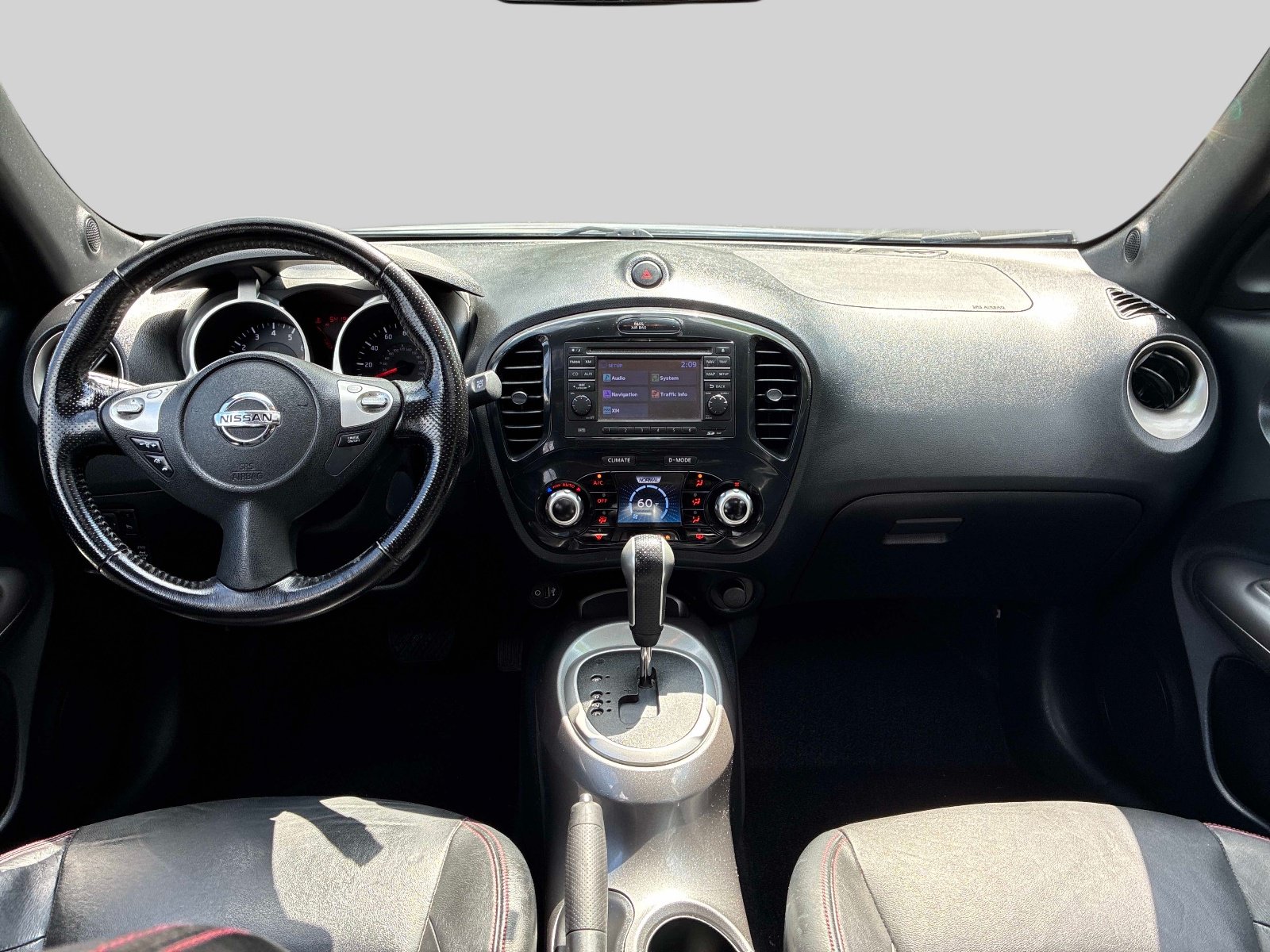 Used 2012 Nissan Juke SL AWD/4WD image 17