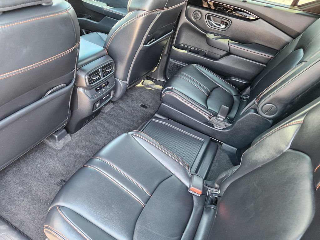 Used 2023 Honda Pilot TrailSport image 25