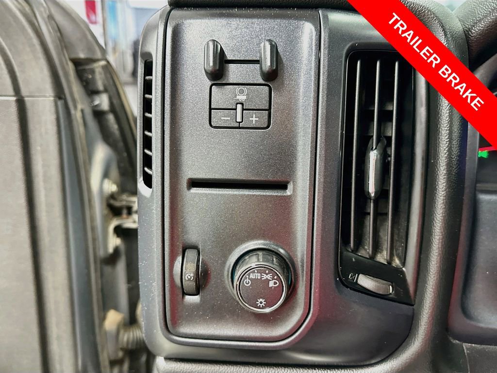 Used 2017 Chevrolet Silverado 2500 W/T AWD/4WD image 11