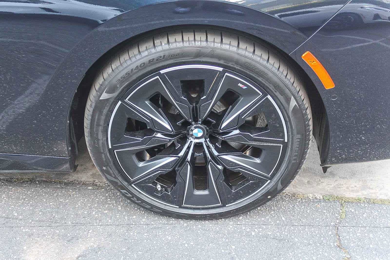 New 2026 BMW 740i RWD image 9