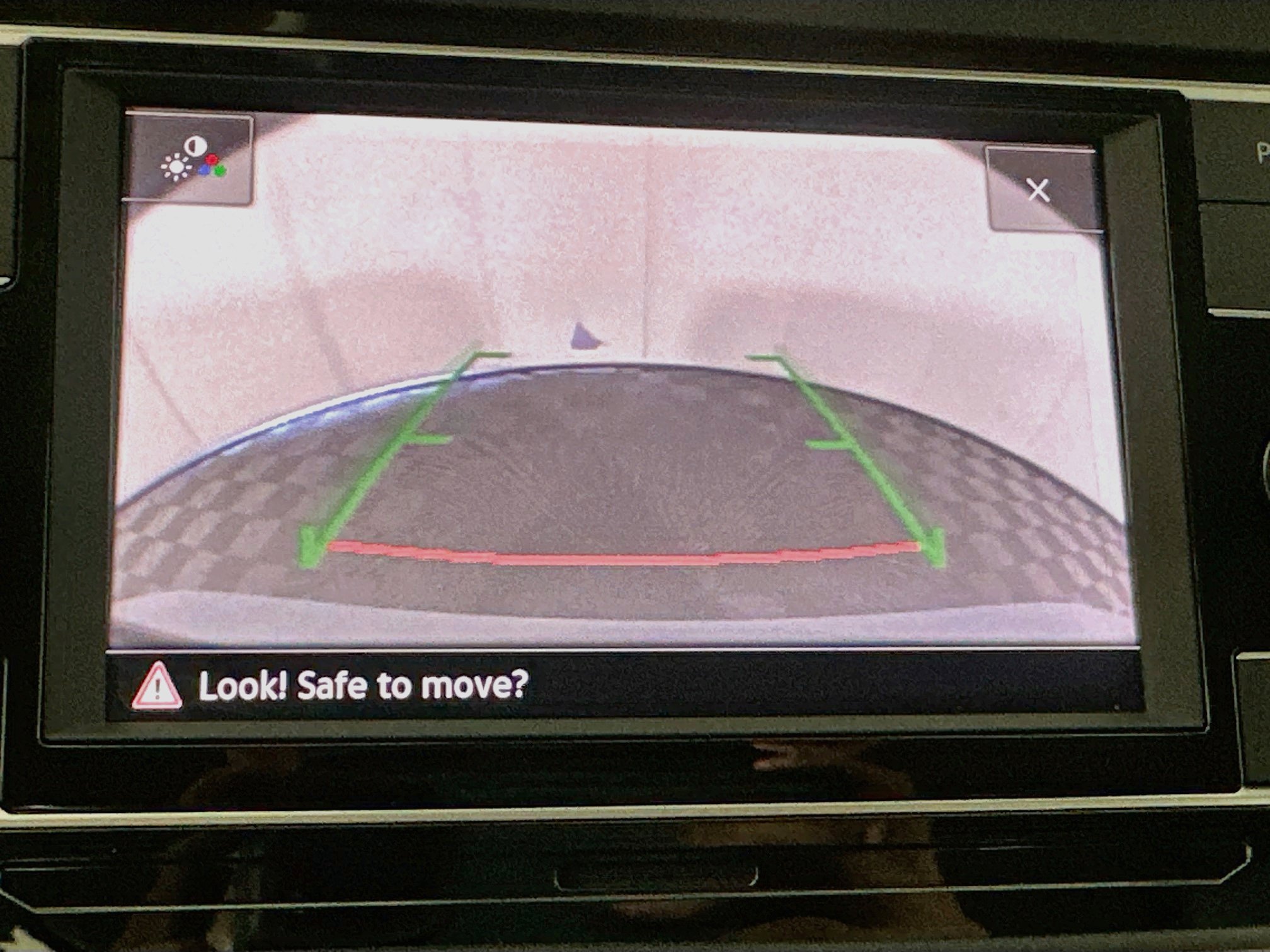 Used 2024 Volkswagen Jetta SE w/ Panoramic Sunroof Package FWD image 22