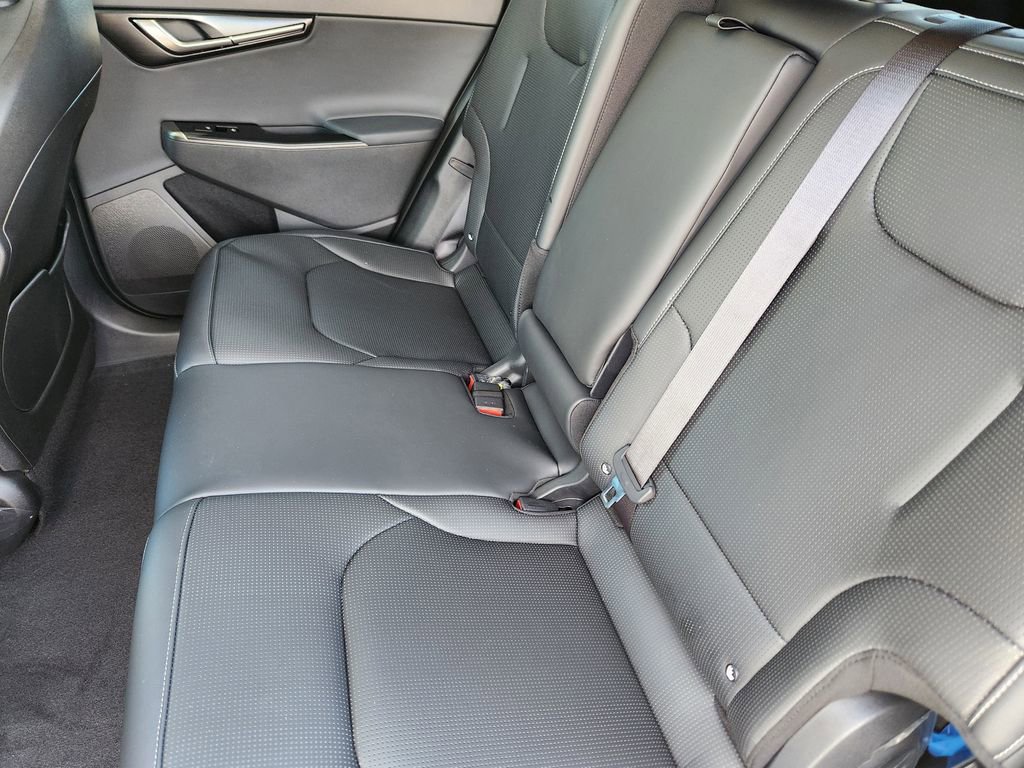 New 2025 Kia EV6 Wind image 10