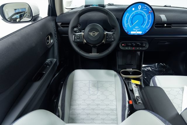 Certified 2026 MINI Cooper 2-Door Hardtop FWD image 4