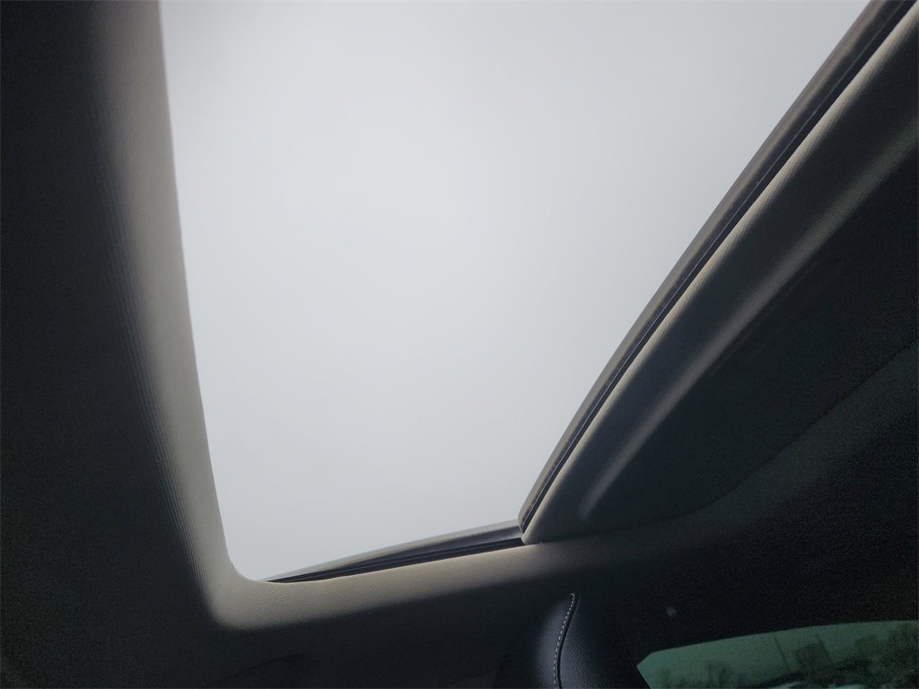 Used 2019 Ford Fusion Titanium image 24