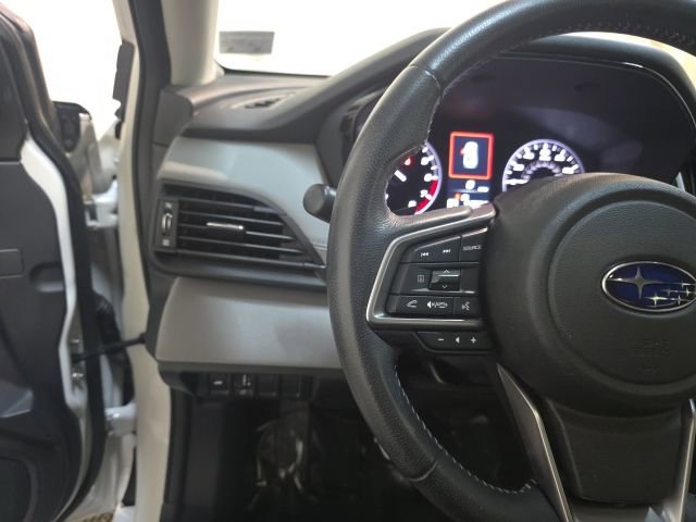 Used 2023 Subaru Legacy Premium image 16