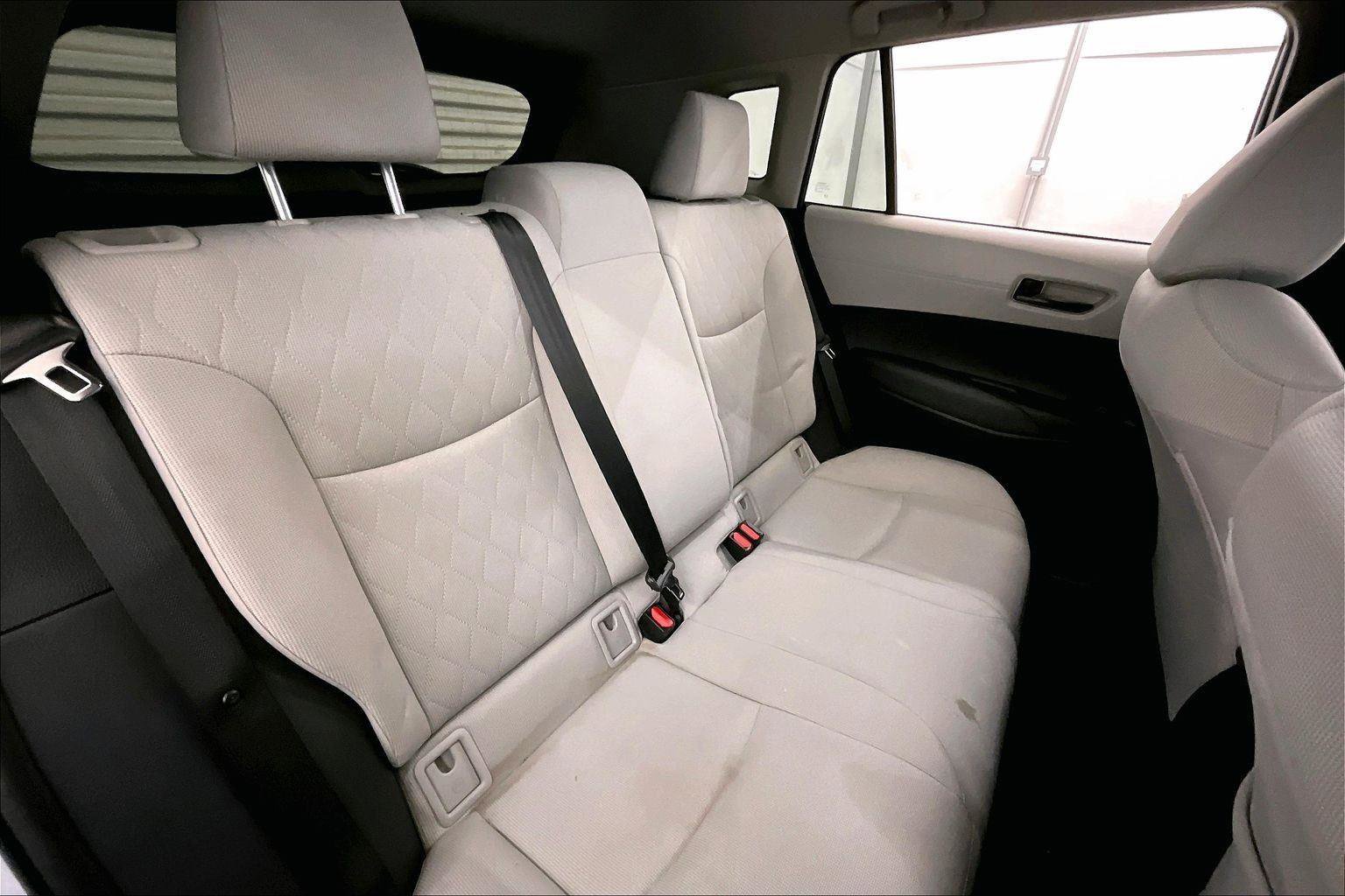 Used 2023 Toyota Corolla Cross LE image 26