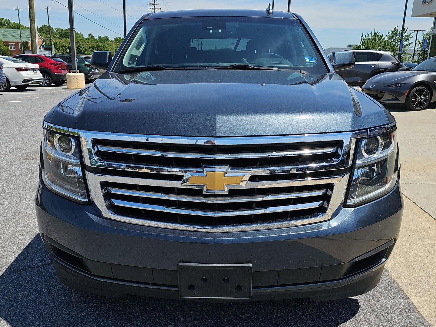 Used 2019 Chevrolet Tahoe LT w/ Max Trailering Package AWD/4WD image 2