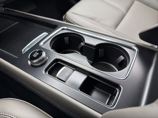 New 2026 Lincoln Corsair Premiere image 14