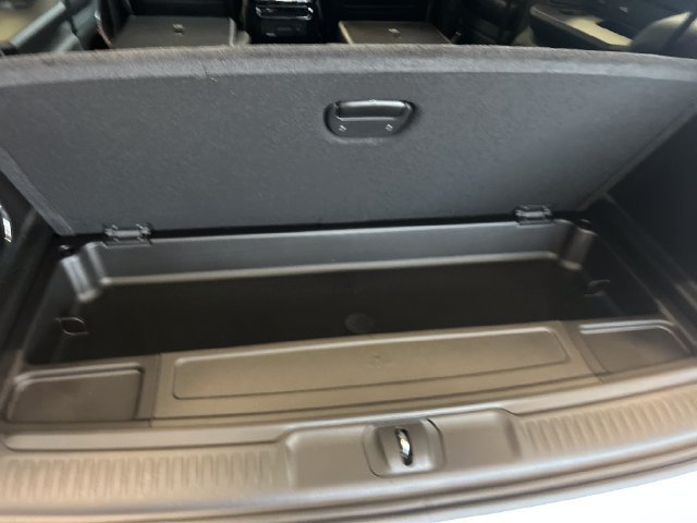 New 2026 Jeep Grand Wagoneer Limited w/ Convenience Group I AWD/4WD image 52
