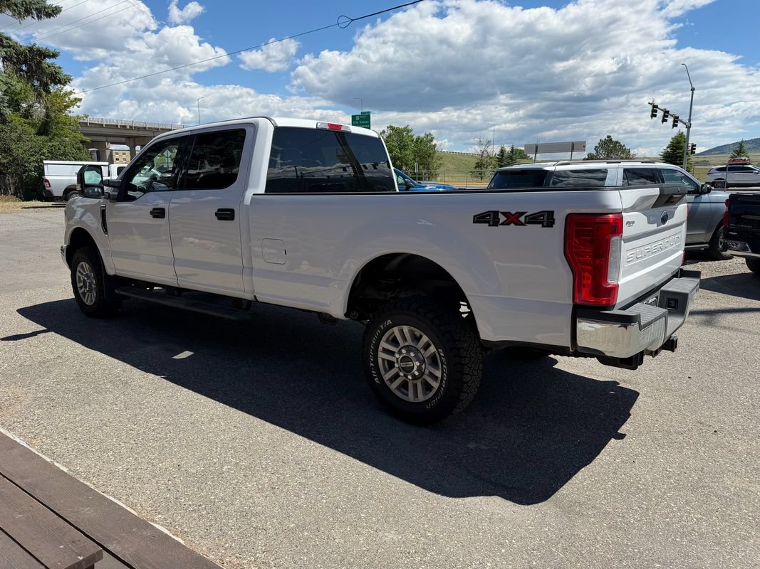 Used 2019 Ford F350 XLT AWD/4WD image 6