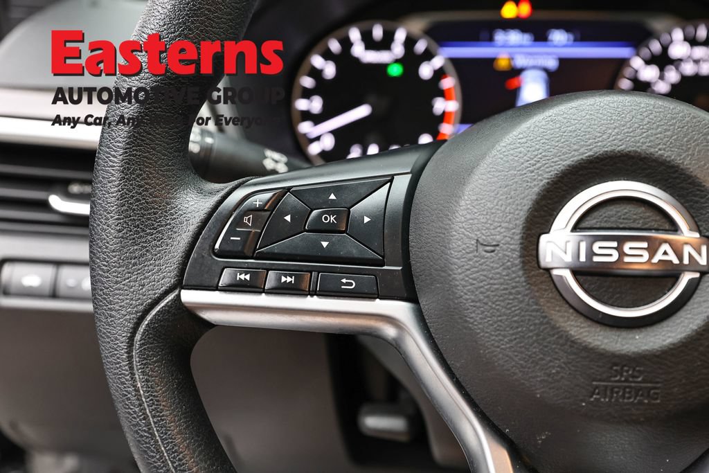 Used 2023 Nissan Altima 2.5 SV AWD/4WD image 15