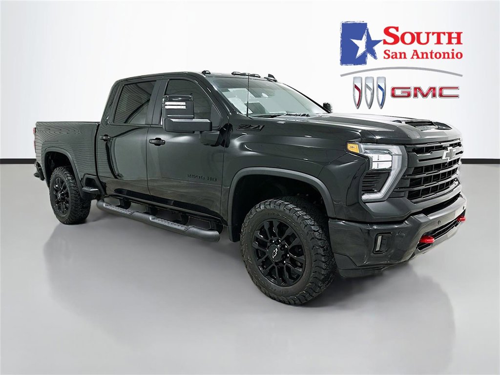 Used 2025 Chevrolet Silverado 2500 LT w/ Trail Boss Package image 1