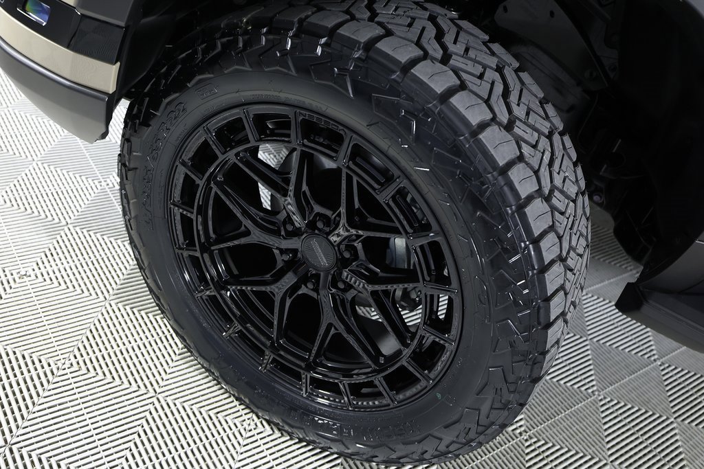 Used 2025 Lexus GX 550 image 46