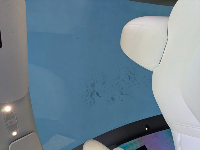 Used 2024 Tesla Model Y Long Range image 14