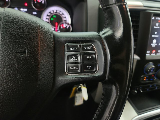 Used 2019 RAM 1500 Classic SLT w/ Black Appearance Group AWD/4WD image 21