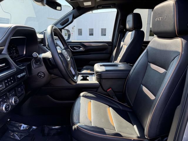 Used 2023 GMC Yukon AT4 w/ AT4 Premium Plus Package AWD/4WD image 8